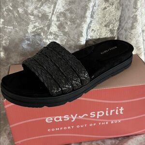 NWT EASY SPIRIT BLACK SLIP IN SANDALS 11M